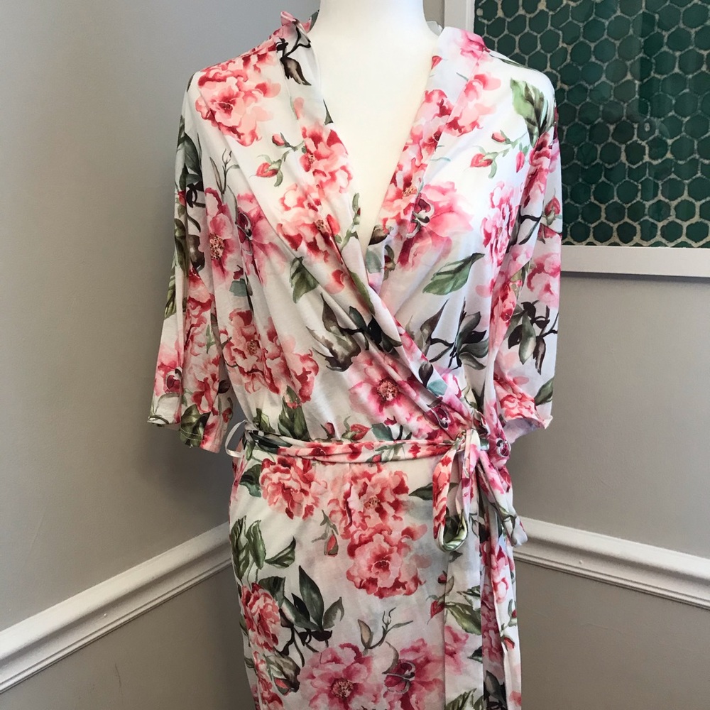 Show Me Your MuMu Brie Floral Robe